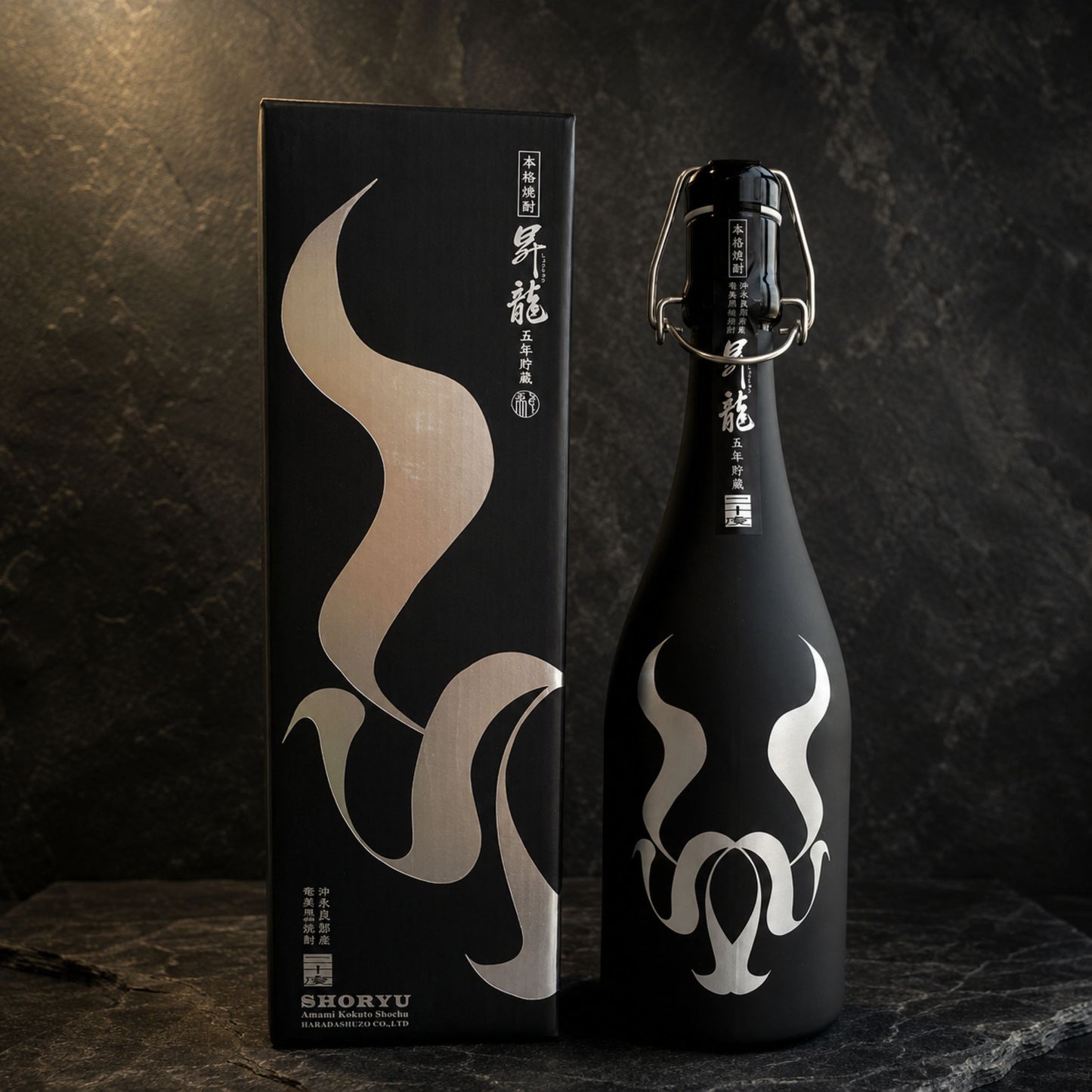 【Asia Pacific shipping included】Amami Brown sugar Shochu_Japanese craft spirits_昇龍_Silver label